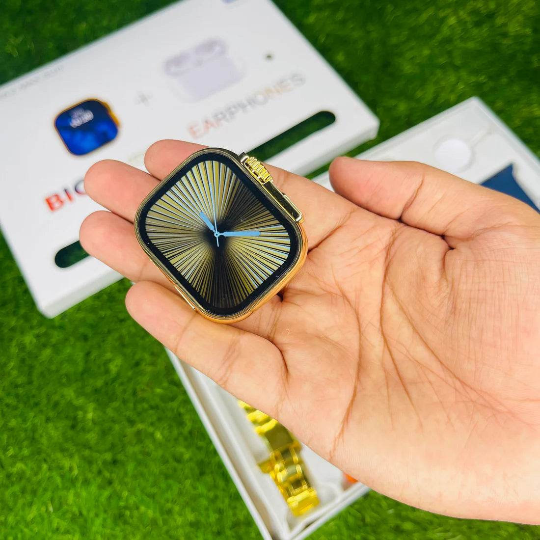 i20 Ultra Smart Watch with Airpods Pro and 7 Straps | 10 in 1 Smart Watch Box - Stile Gadget